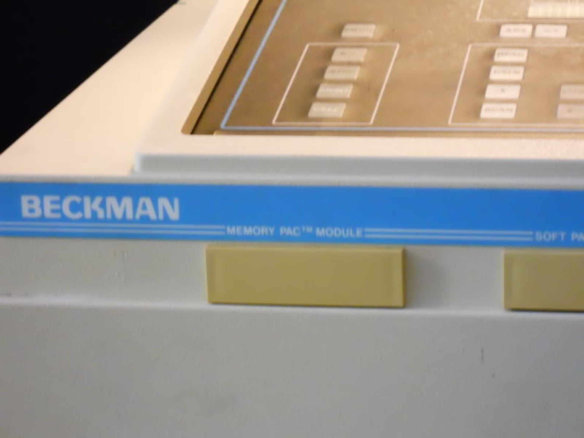 Beckman DU-62 Spectrophotometer, Qty 1, 320923927591 - Image 2 of 10