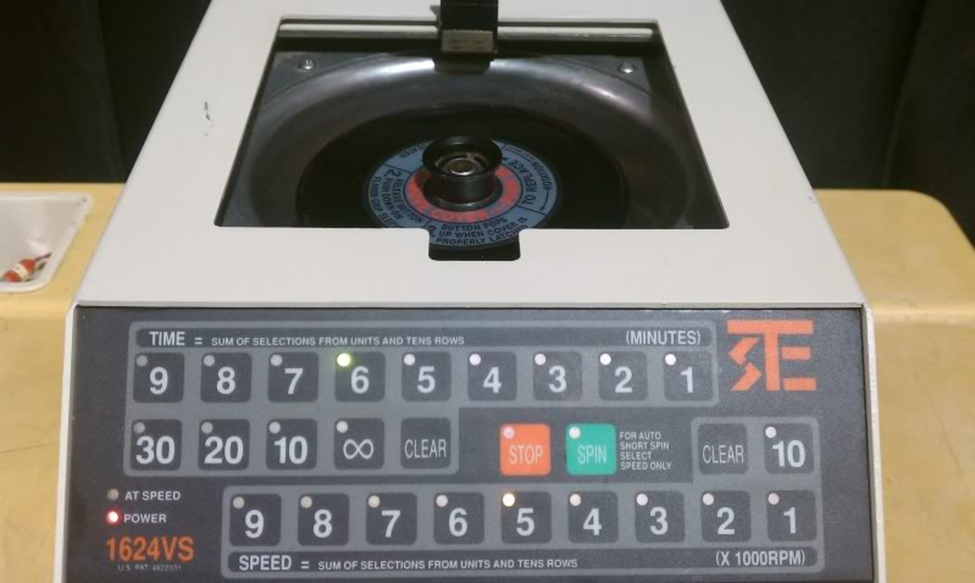 Taylor Scentific STE 1624VS Centrifuge with Rotor, Qty 1, 331262504212 - Image 2 of 5