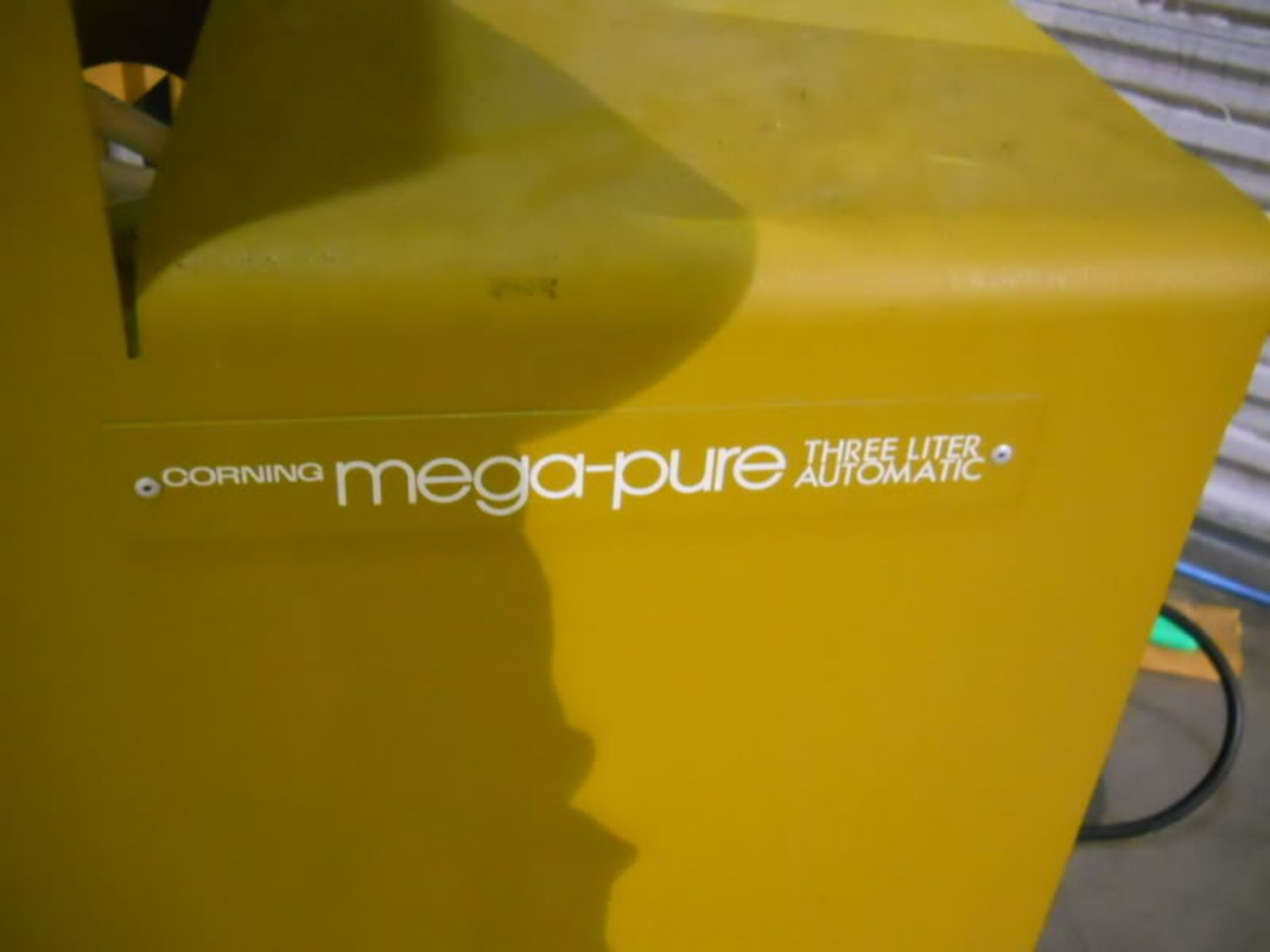 Corning Mega-Pure 3 Liter Automatic Water Still, Qty 1, 221501268021 - Image 2 of 12