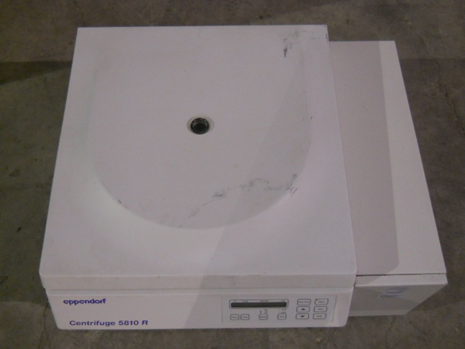 Eppendorf 5810R Refrigerated Centrifuge (For Parts Refridgerated), Qty 2, 332369478516 - Image 3 of 9