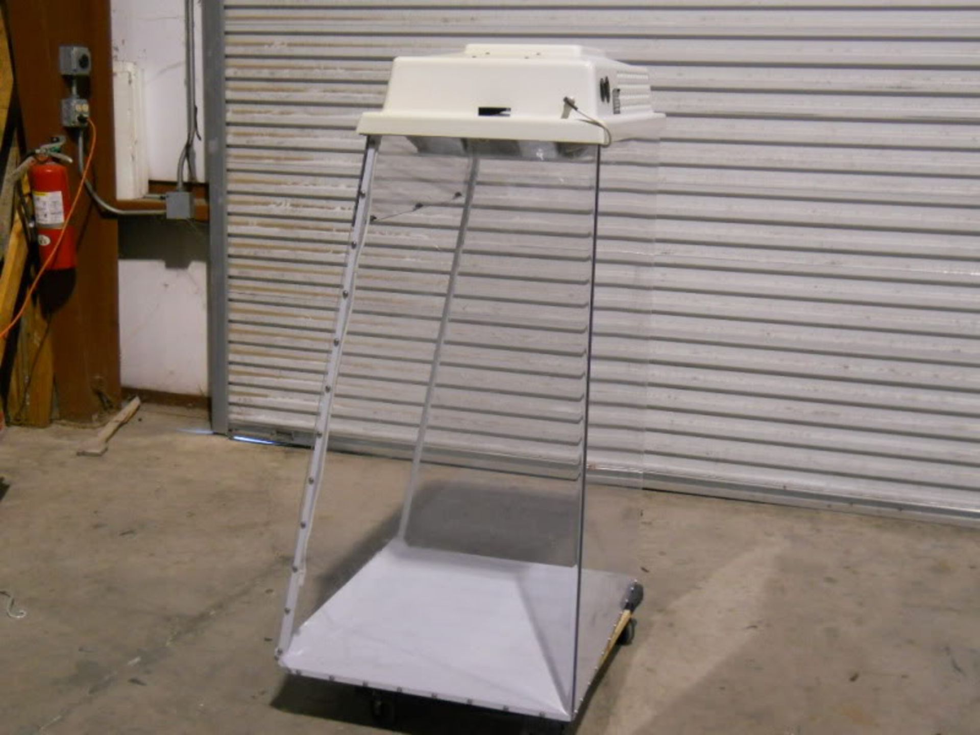 AirClean 600 Workstation "Air Clean Systems" Model AC600T, Qty 1, 330803694641 - Image 4 of 7