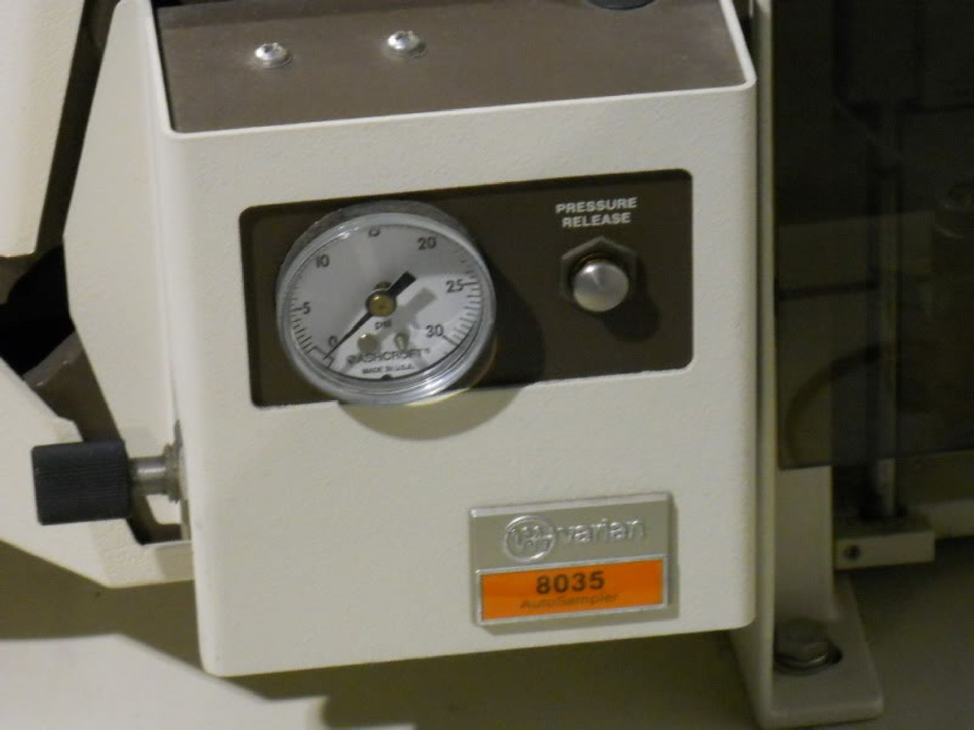 Varian GC Gas Chromatograph 3600 w/Varian Auto Sampler 8035, Qty 1, 331261748464 - Image 7 of 17