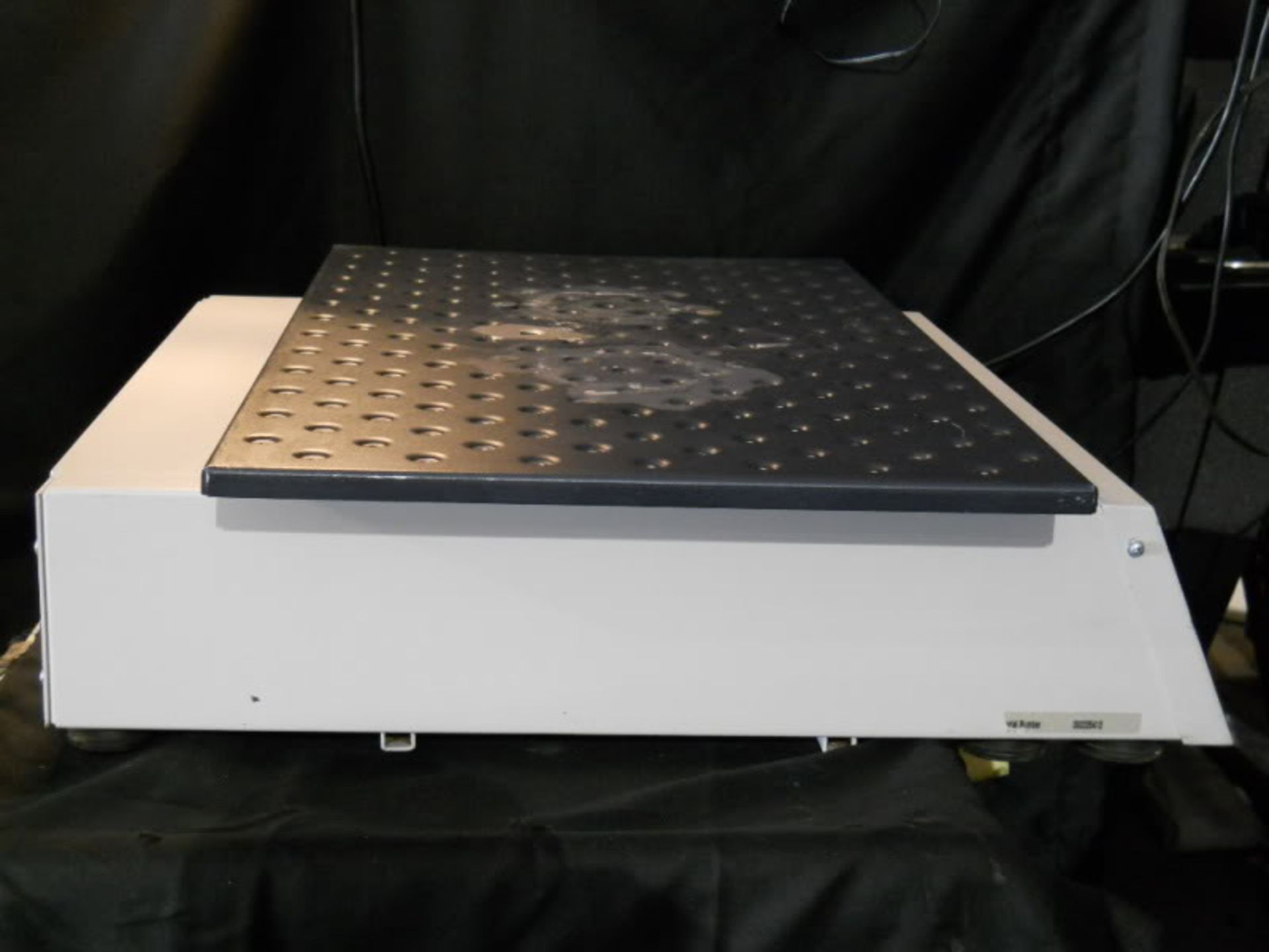 New Brunswick Scientific C10 Platform Shaker MFG# M1245-0000, Qty 1, 320837023676 - Image 4 of 7
