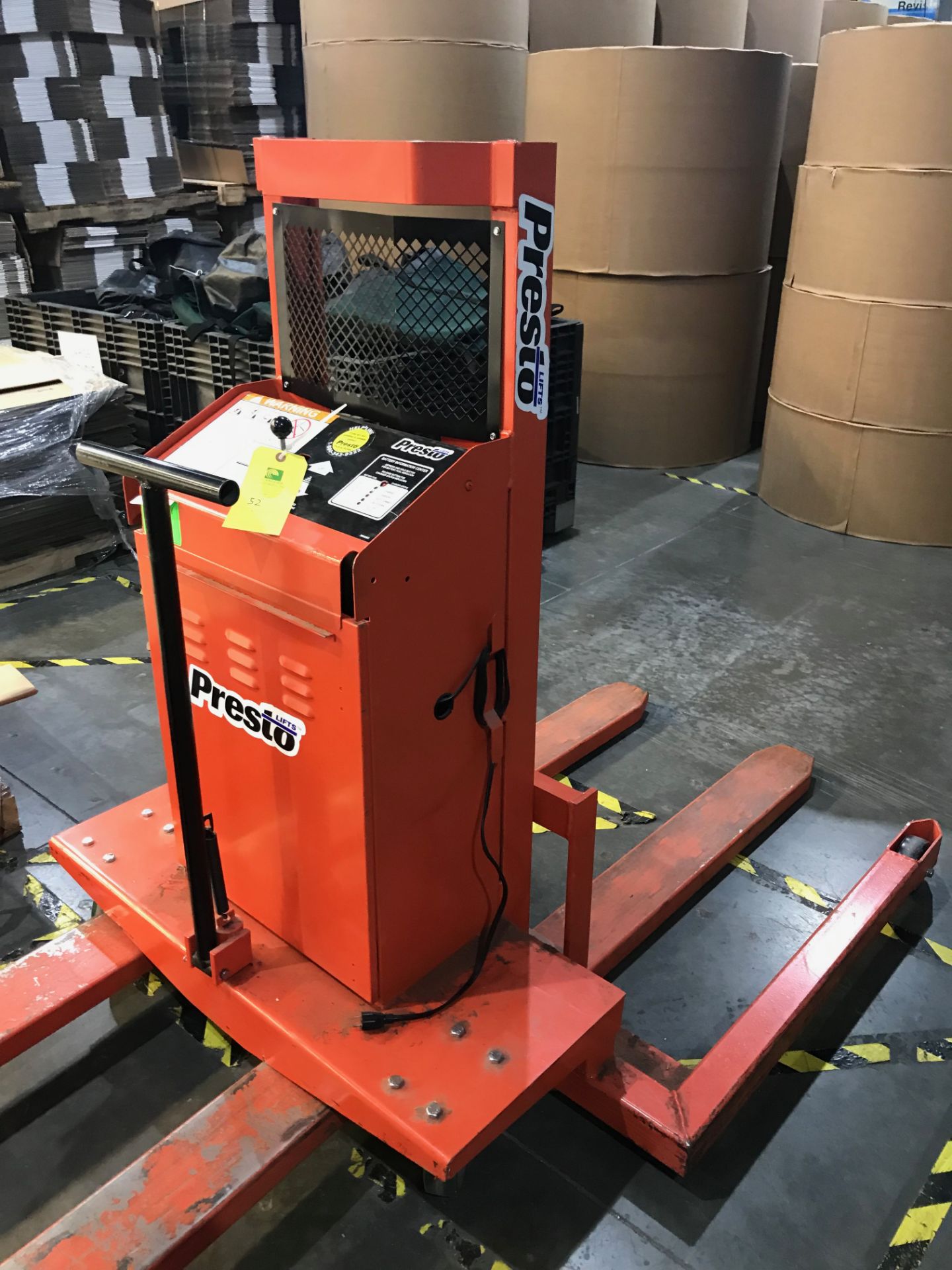 Presto Pallet Lift, Removal Fee: $30