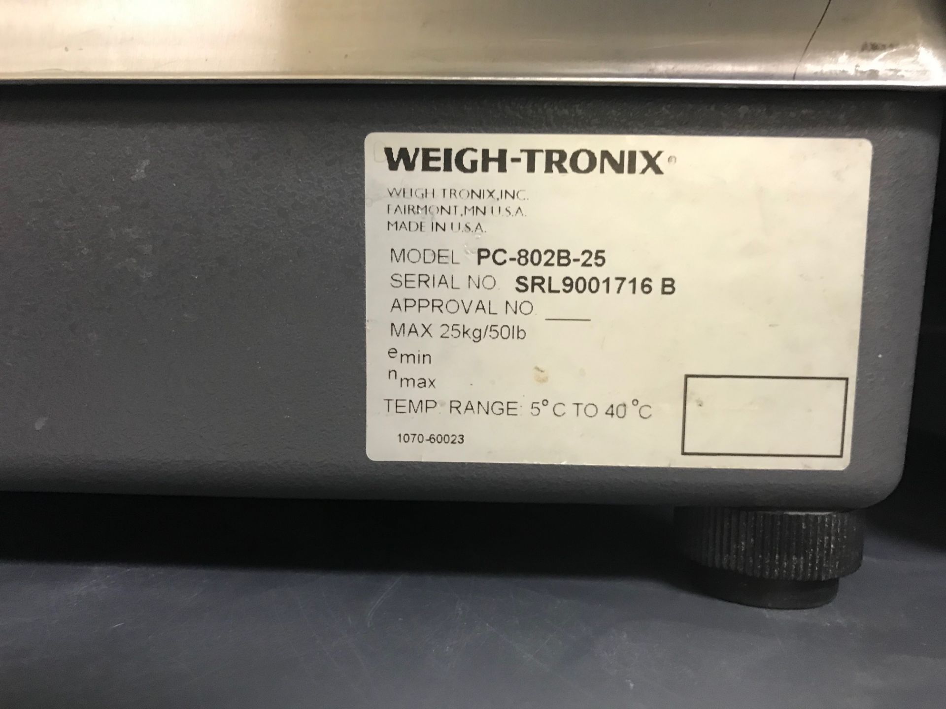 (2) Weigh-Tronix Scales, Model# PC-802B-25, Max Weight 50 lbs, 14 in long x 12 in wide x 5 in tall - Image 2 of 5