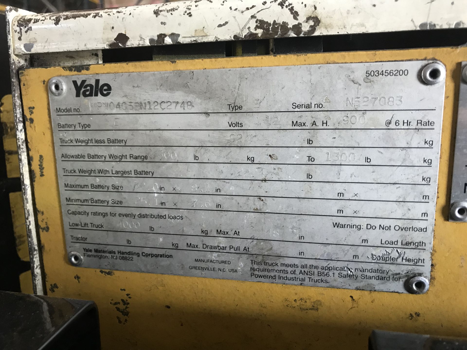 Yale Electric Pallet Jack, Model# MPW040SBN12C2748, Serial# N527083, 12 Volt Battery, 4000 lbs - Image 2 of 5