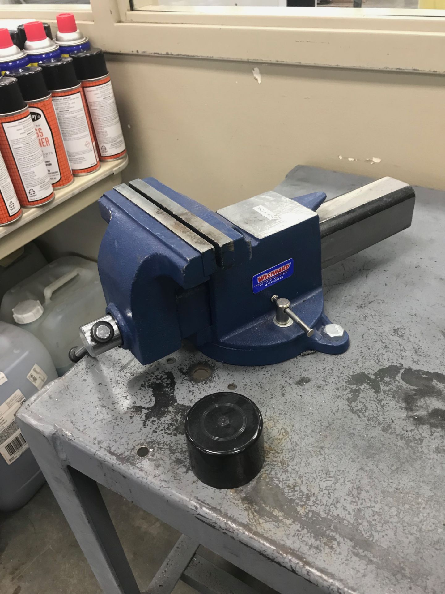 Ryobi Bench Grinder and Vice, Removal Fee: $30 - Image 2 of 3