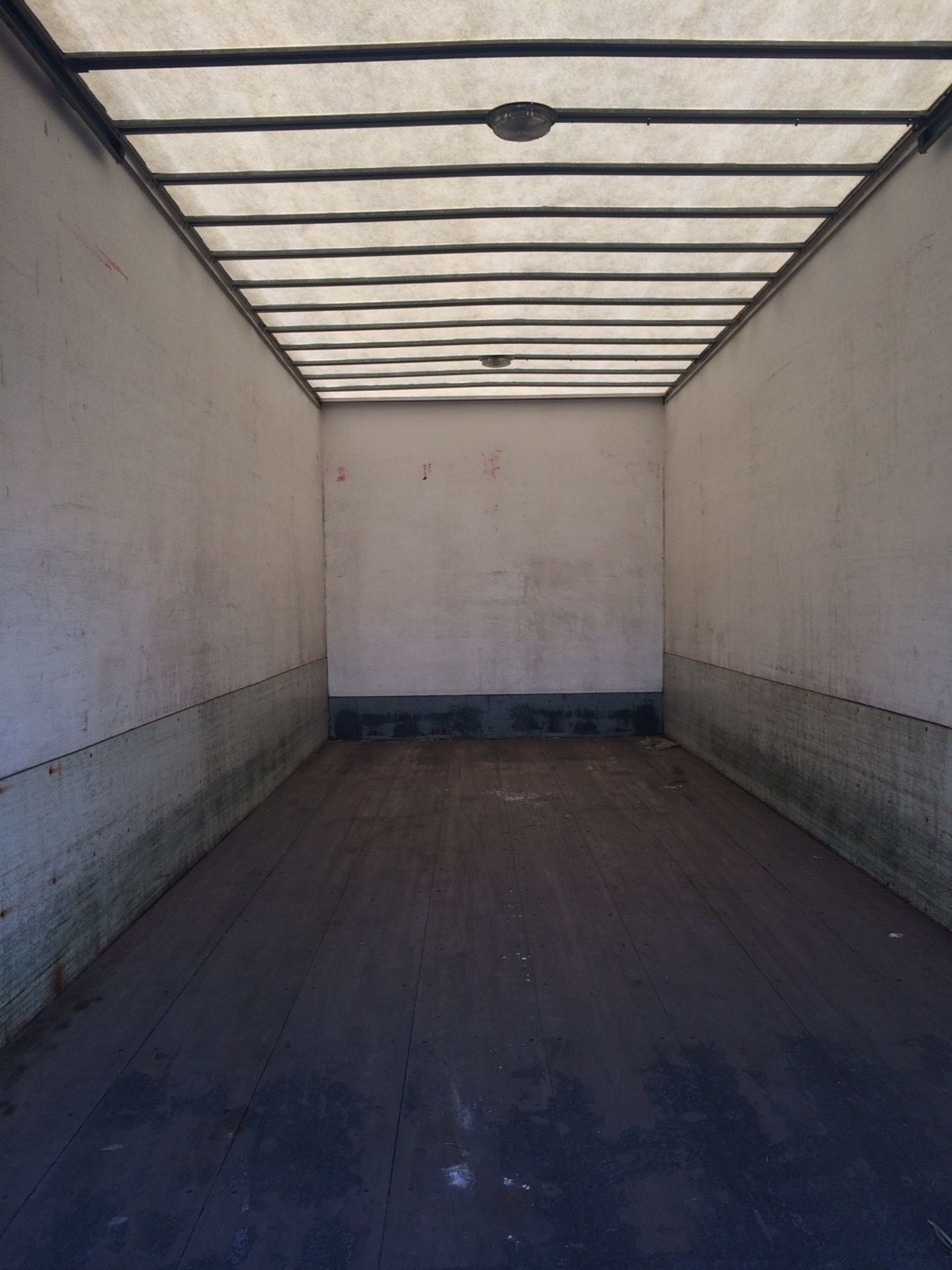 2007 Freight Truck, Model CL112, Straight Body 24ft with Rail, Lift Gate 6600lb cap. - Image 11 of 11