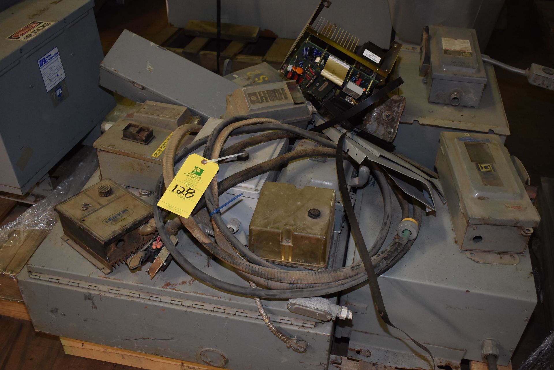 Electrical - Allen Bradley Square D Leeson Switches & Controls - Assorted, RIGGING FEE - $50