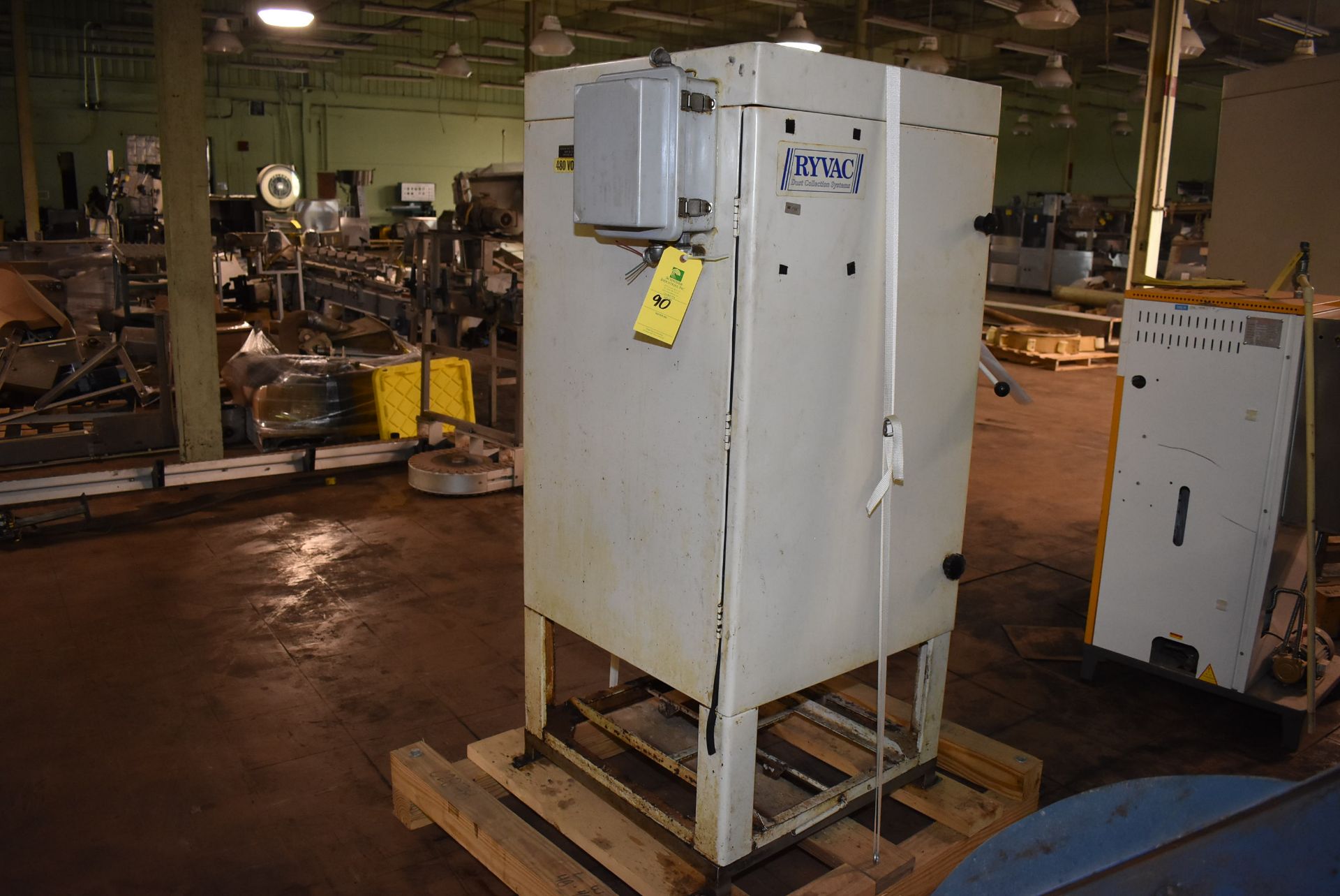 Ryvac Dust Collection System, RIGGING FEE - $50