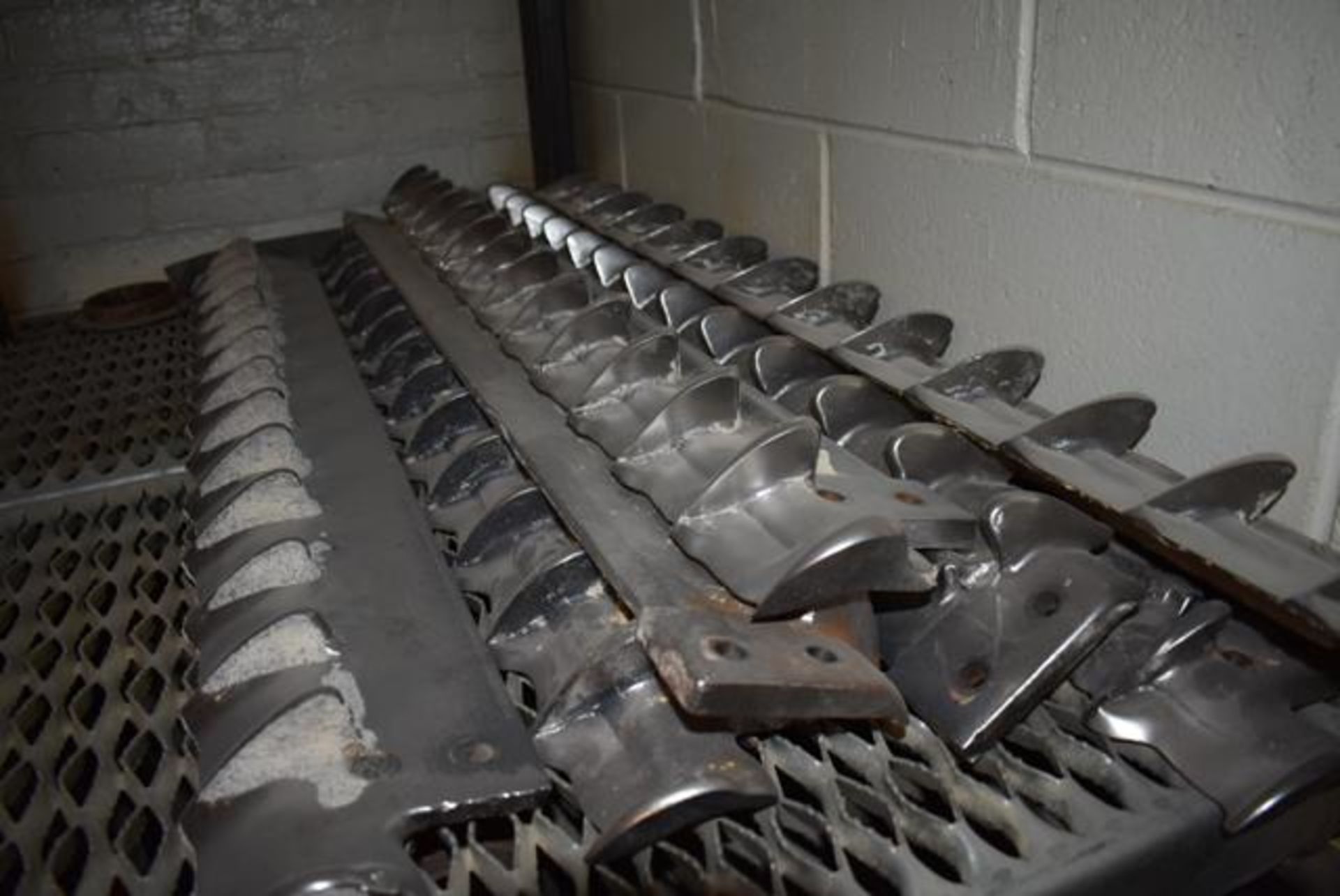 Scraper Blades/Stainless Steel - Image 2 of 2
