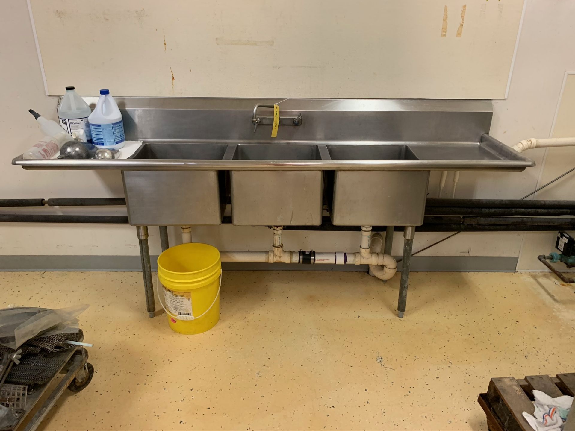 Stainless 3 Compartment Sink, RIGGING FEE $75