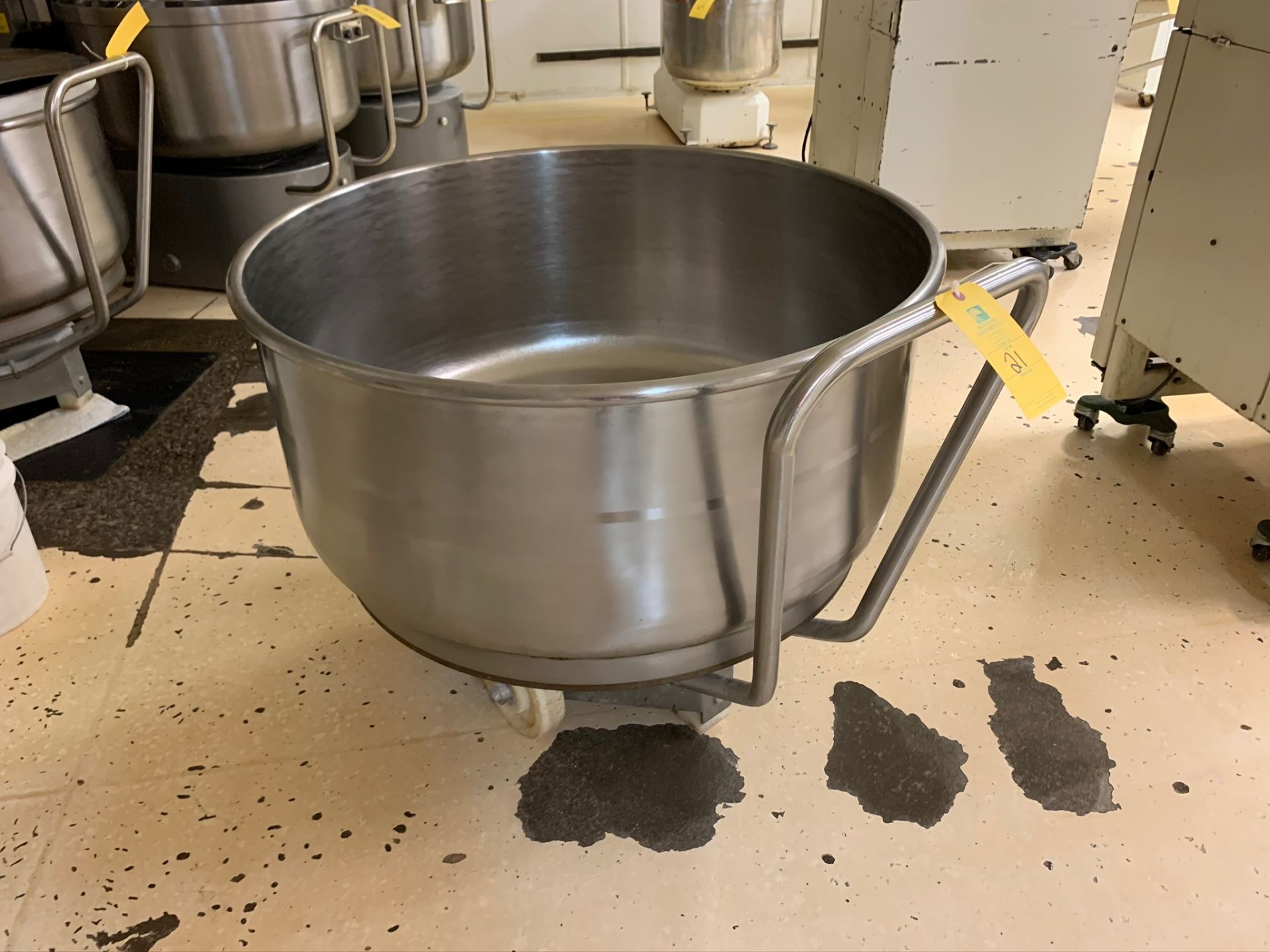 Bowl for Kemper Mixer, RIGGING FEE: $25