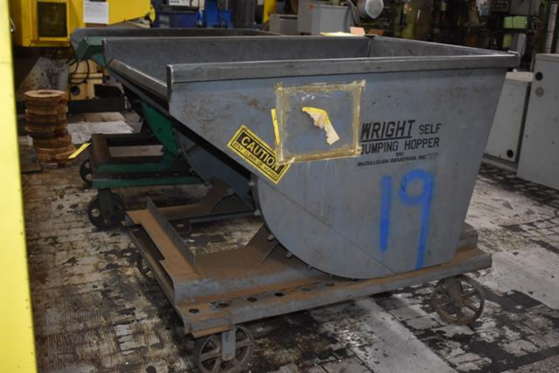 Wright Model #5077 Self Dumping Hopper, Rated 1/2 Yd Capacity - Image 2 of 3