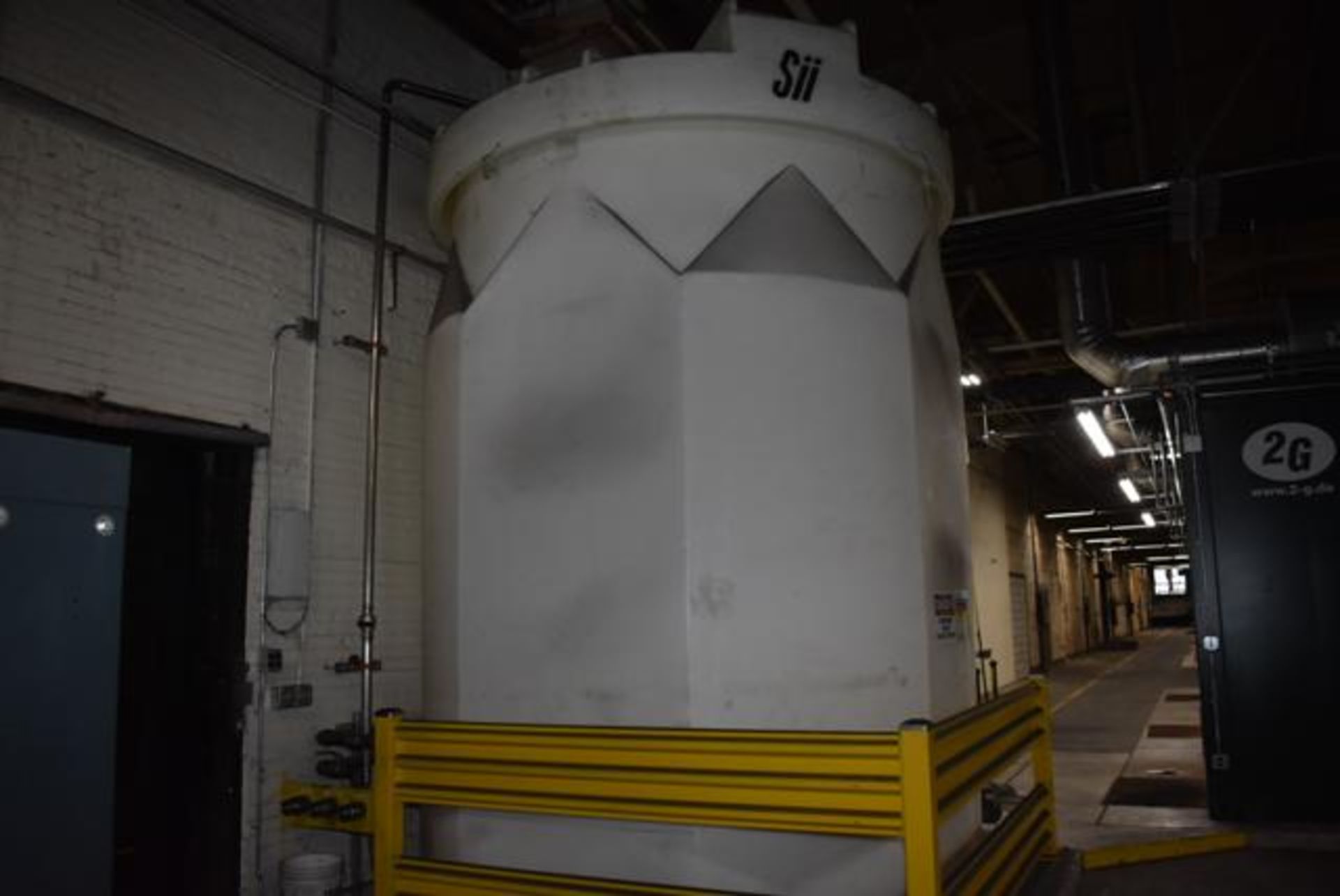 SII Poly Tank, Approx. 8' Diameter x 12' Ht. - Image 2 of 2