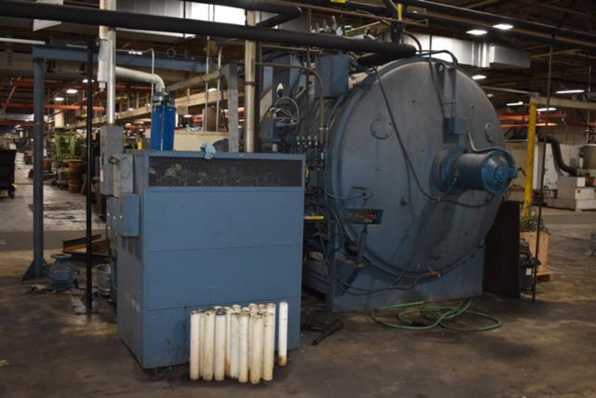 Hayes Annealing Furnace, Model #VMH-T, Includes Related Pumps, Motors & Controls - Image 4 of 5