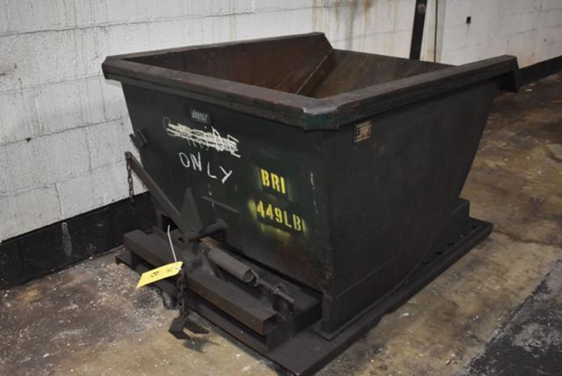 Laurin Self Dumping Hopper, SN 1732, Rated 1/2 Yd Capacity