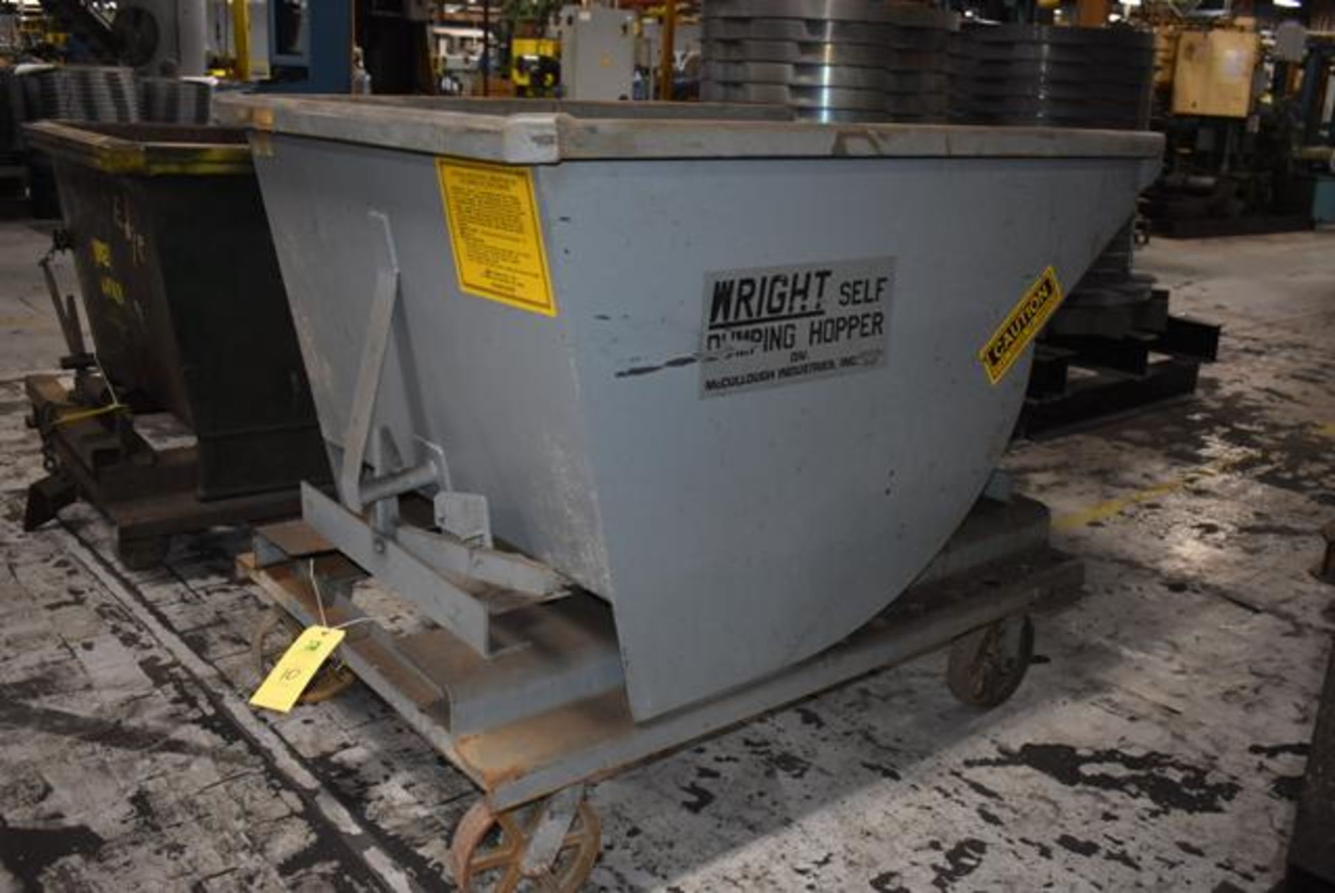 Wright Model 5077 Self Dumping Hopper, Rated 1/2 Yd Capacity