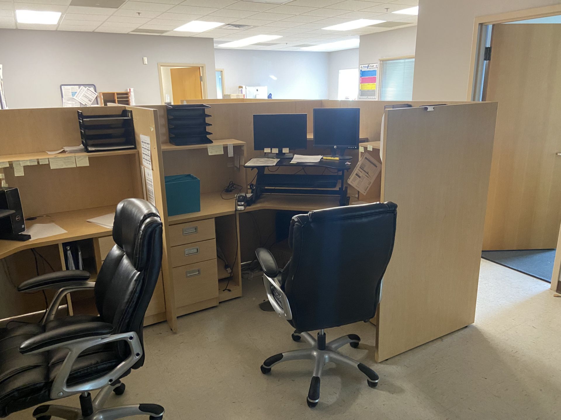 All Office Furniture (All Pictured, Buyer Has Right to Abandon Any Unwanted Items) - Image 12 of 26