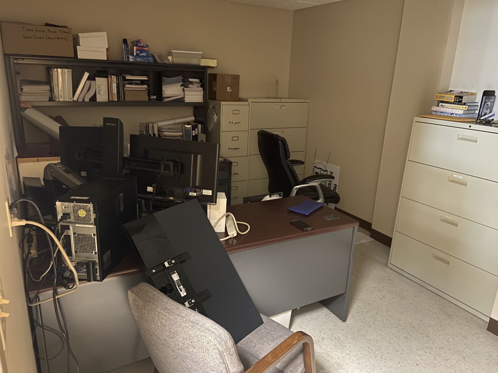 All Office Furniture (All Pictured, Buyer Has Right to Abandon Any Unwanted Items) - Image 19 of 26