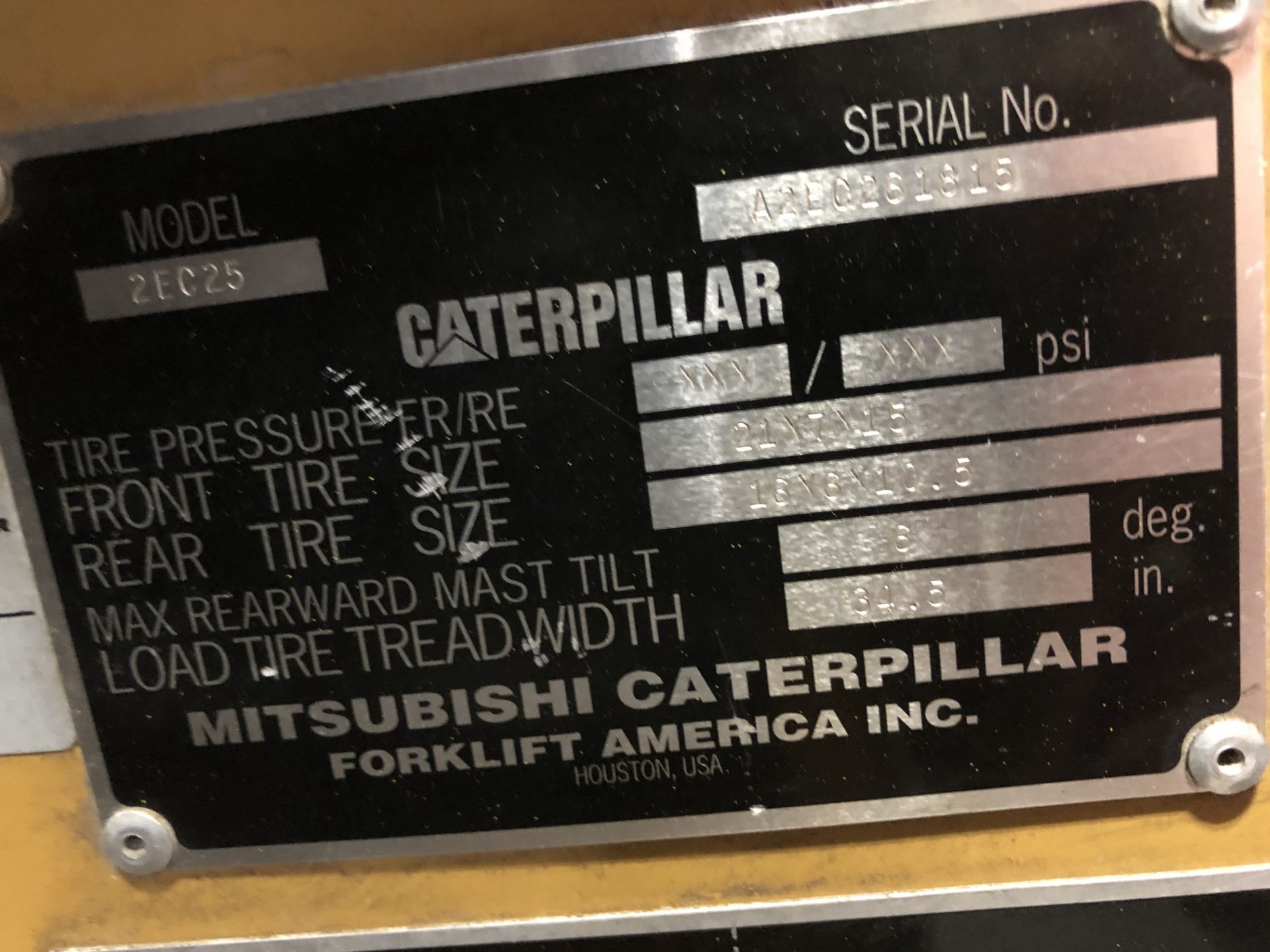 Caterpillar Forklift, Model# 2EC25, Serial# A2EC261815 - Image 3 of 4