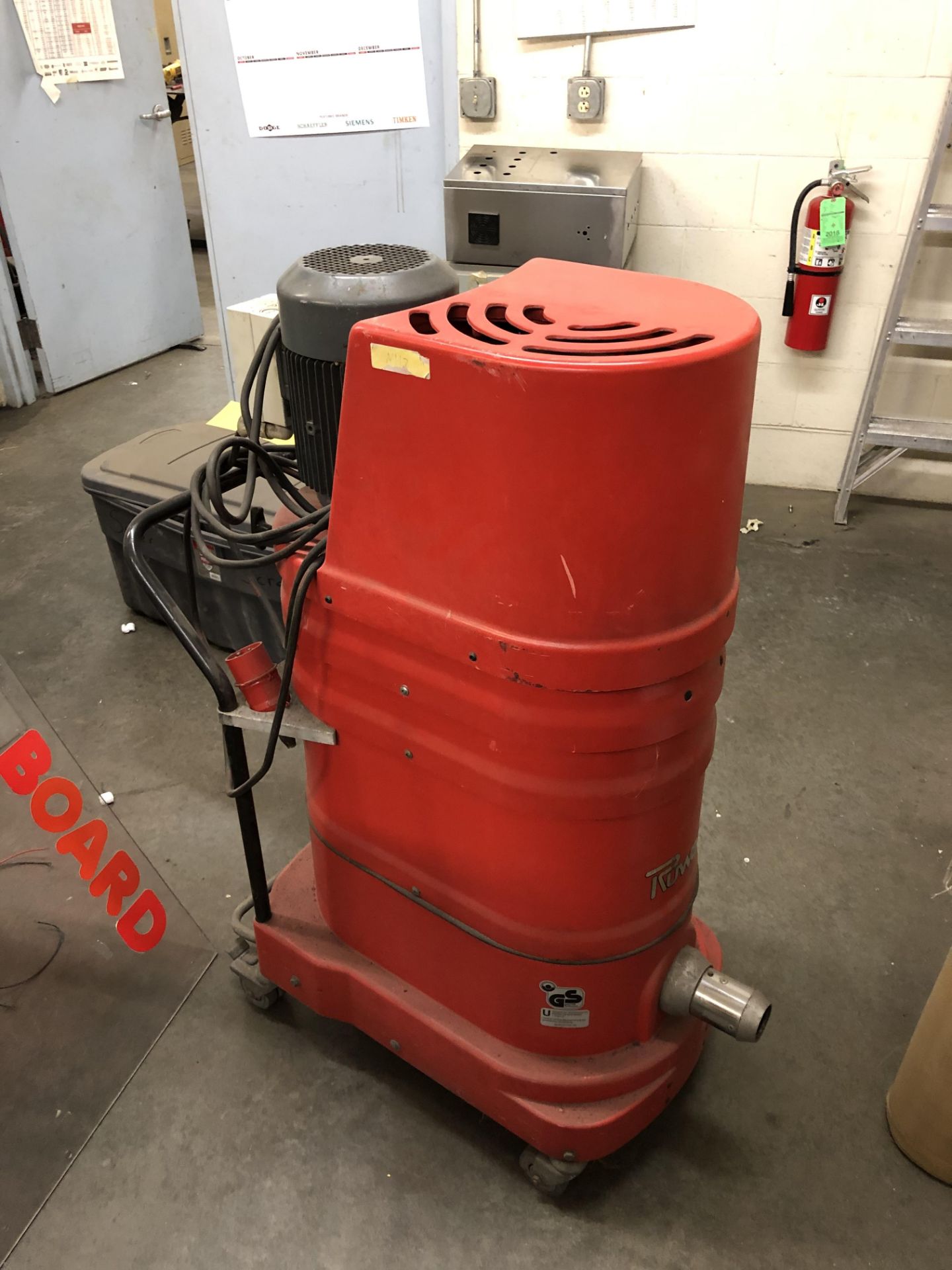 Ruwac Vacuum, Model# DS 1400 U, 440V, 4KW, 60 Hz, 3 Phase - Image 2 of 5