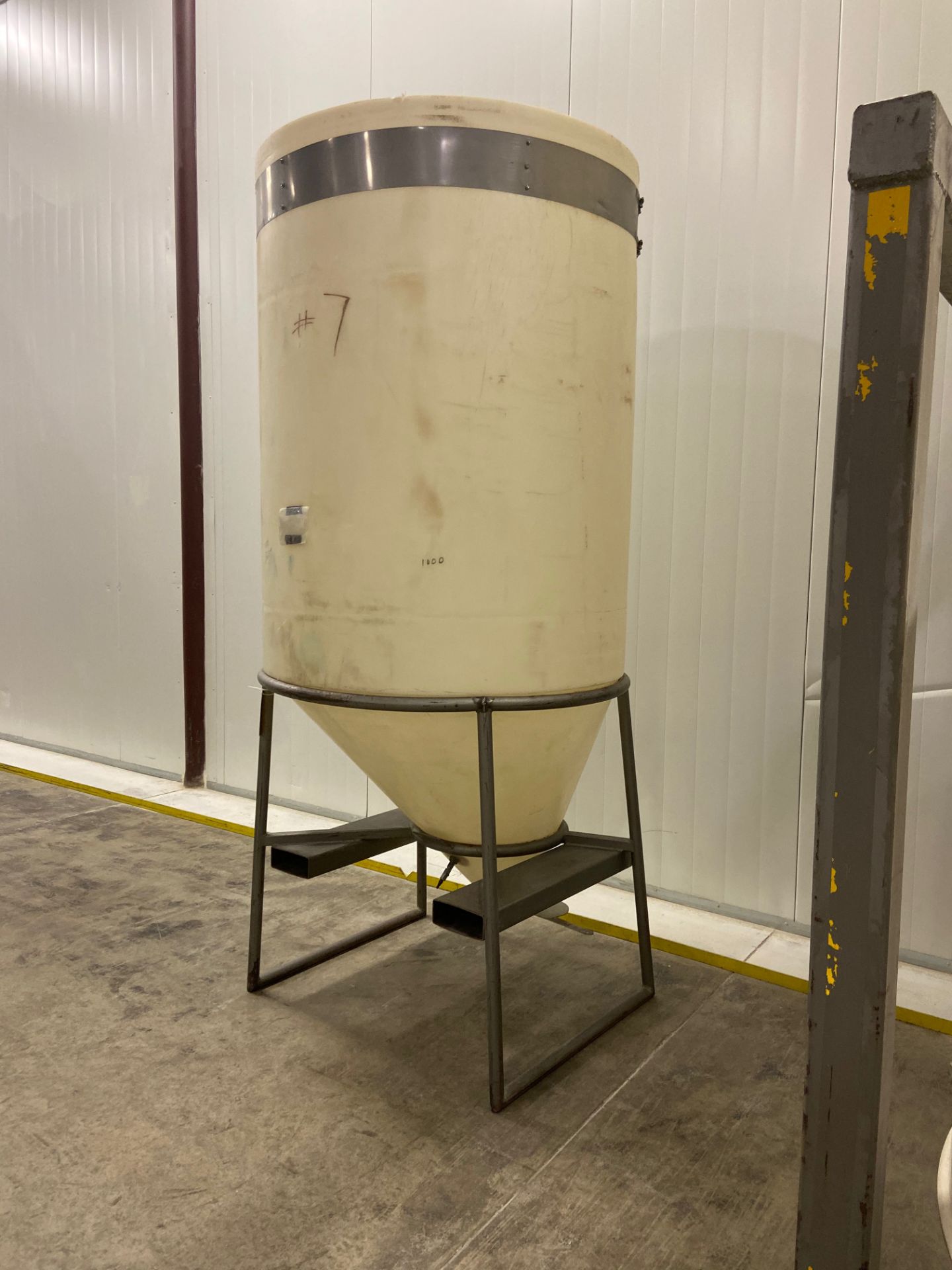 Plastic Ingredients Tank w/ Forklift Slots - Image 3 of 4