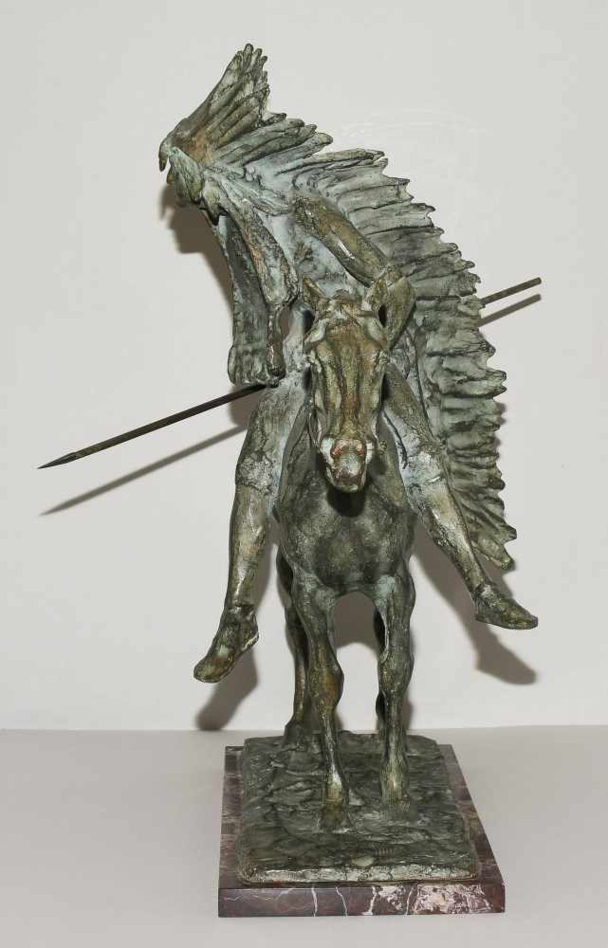 Paolo Troubetzkoy(1866–1938)Dat. 1893. Indianer auf Pferd. Bronze, grün-braun patiniert. Auf der - Bild 5 aus 10