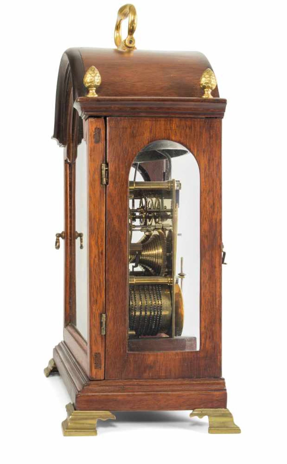 Bracket Clock William DickieEngland, 18.Jh. Holzgehäuse auf vier vergoldeten Bronzefüsschen mit - Bild 2 aus 2