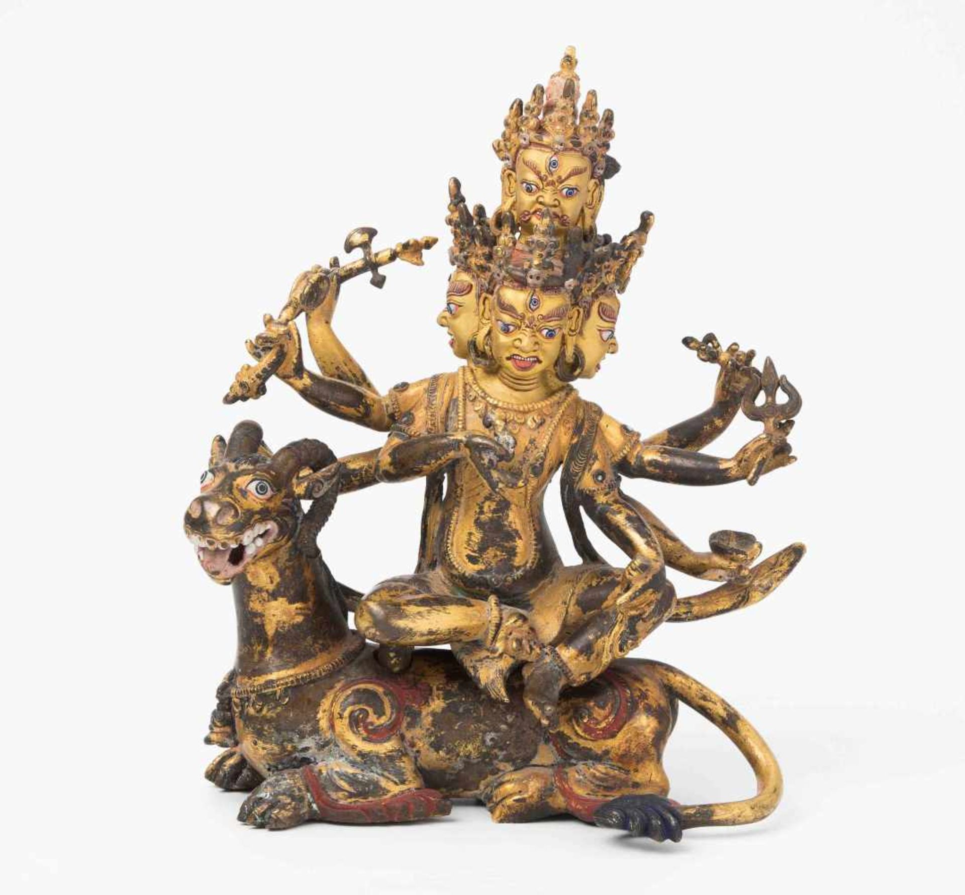 Figur des VajrabhairavaTibet. Bronze, feuervergoldet. Gesichter und Haar kaltbemalt. Zweiteilig.