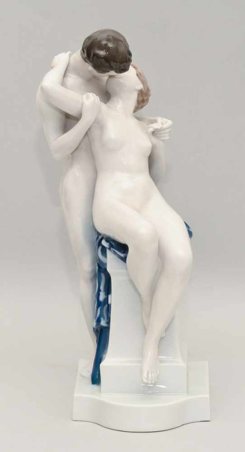 RosenthalUm 1920. Entwurf: Richard Aigner 1913. Figurengruppe: "Liebesfrühling". Porzellan, auf - Bild 6 aus 11
