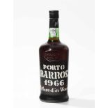 Porto1966. Barros. Matured in Wood. Bottled 1990. 1 Flasche.