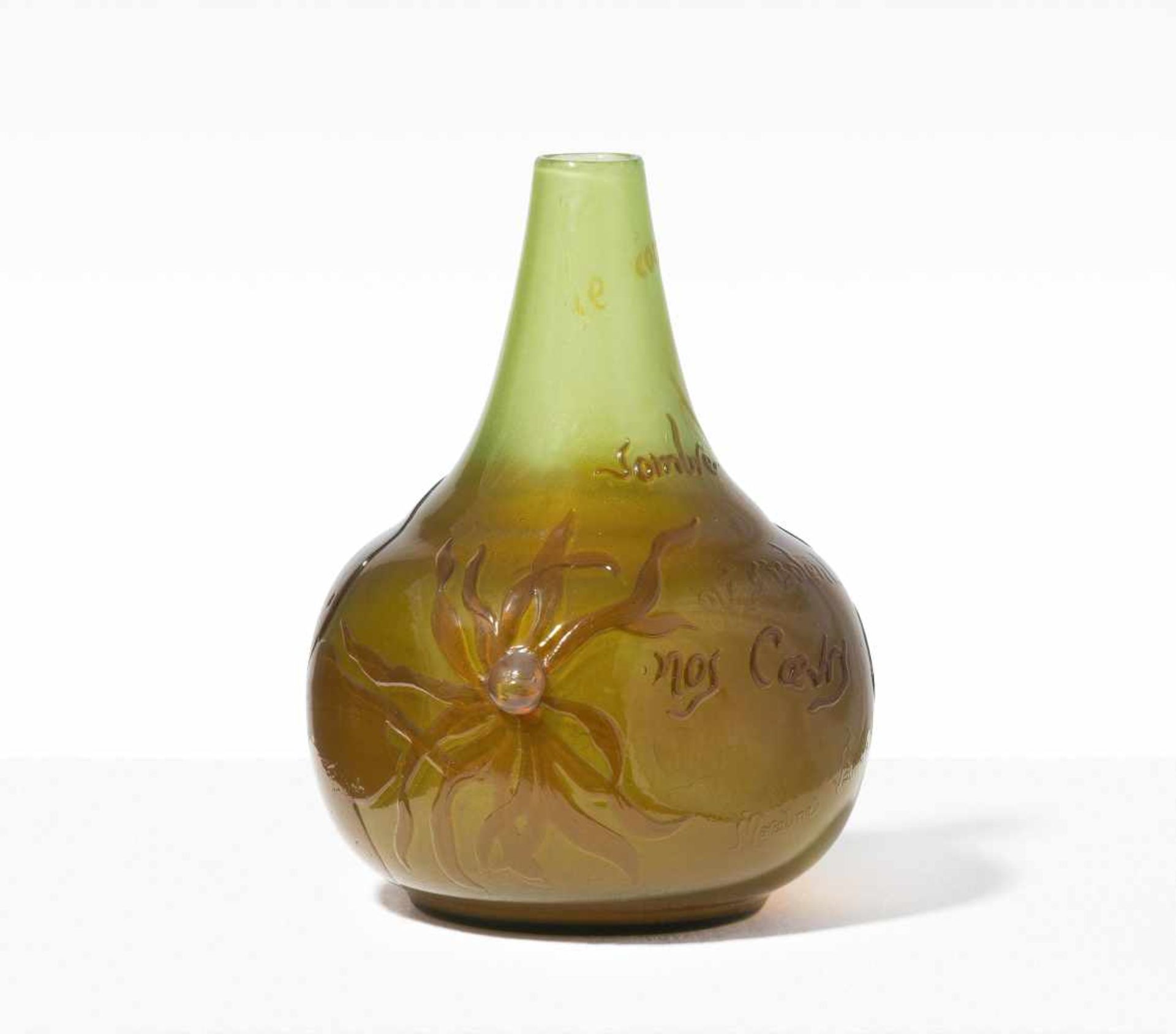 Emile GalléNancy, um 1900. Vase. Farbloses Glas, mit hellgrünen und hellbraunen