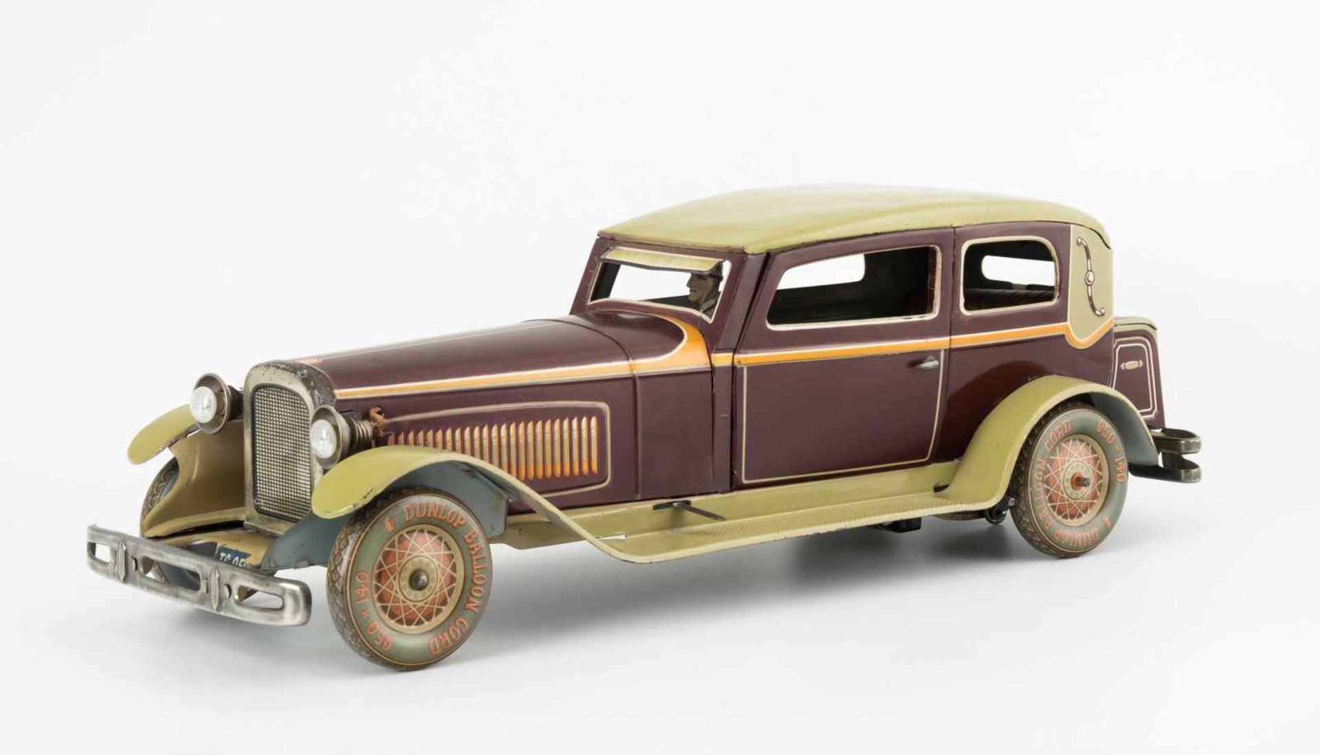 Grosse Tippco-Limousine "T.C. 9590"Deutschland, um 1930. Ohne Firmensignet. Bezeichnet: "MADE IN