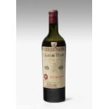 Chateau Petrus1933. Grand Cru Exceptionnel. Pomerol. 1 Flasche. (Niveau bei Schultermitte.)- - -20.