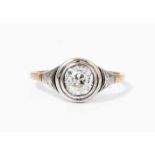 Diamant-RingAnfang 20.Jh. Silber/Gelbgold. 1 Altschliff-Diamant ca. 1 ct, N/O-si. Gr. 61, 2,8