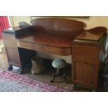 A fantastic Regency Mahogany Inlaid Irish Pedestal Sideboard with twin inlaid panelled doors and two