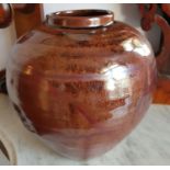 A Louis Mulcahy Dingle handmade Pottery Vase. H30cm.