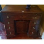 A Georgian Mahogany Kneehole Desk. W 87 H 86 D 47cm.