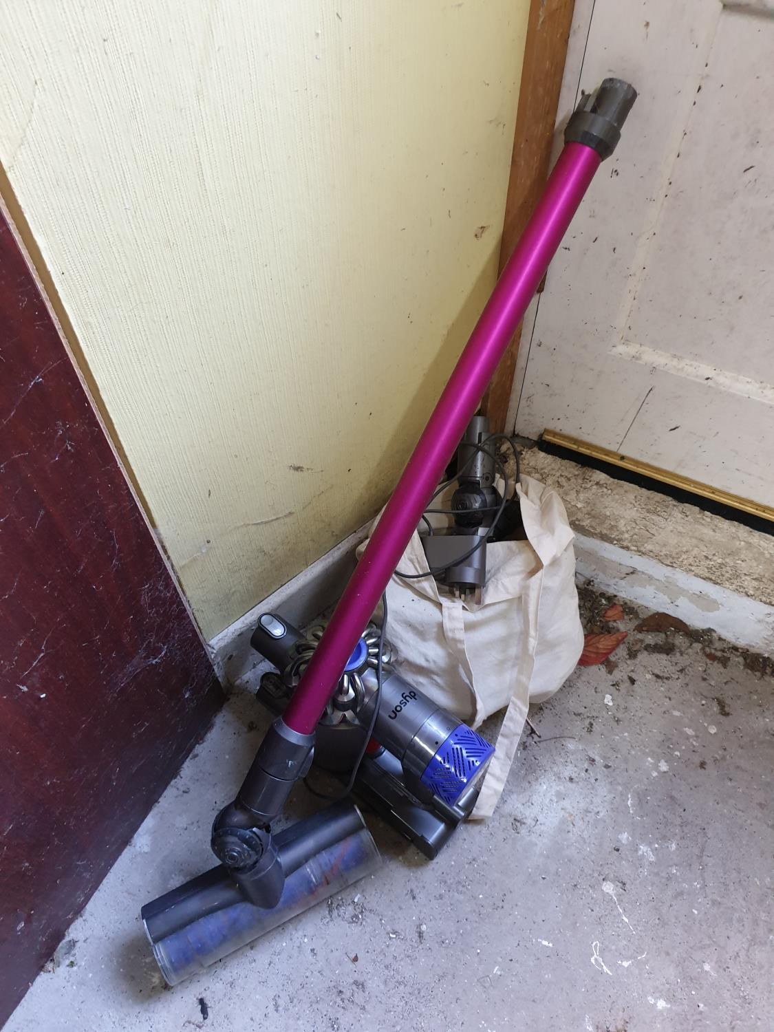 A Dyson Hoover ( missing battery ). PWOATO.