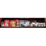 A quantity of Belleek living Items along with a quantity of items on shelf.