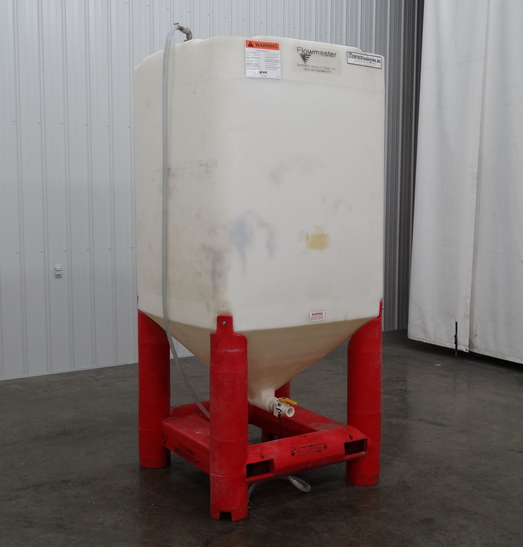 Snyder Industries 500 Gallon Flowmaster Tote B4403