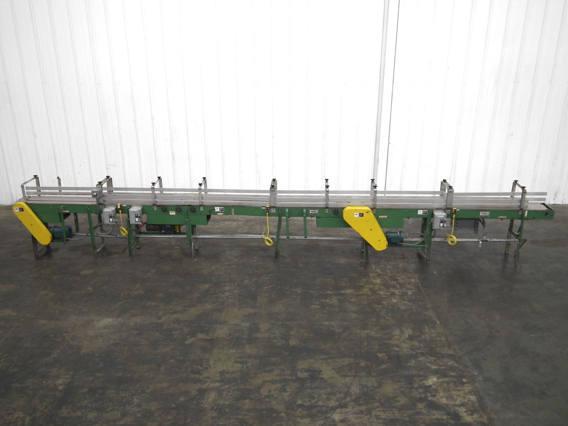 Arrowhead Conveyor 25 Feet Long x 1 Foot Wide A8288