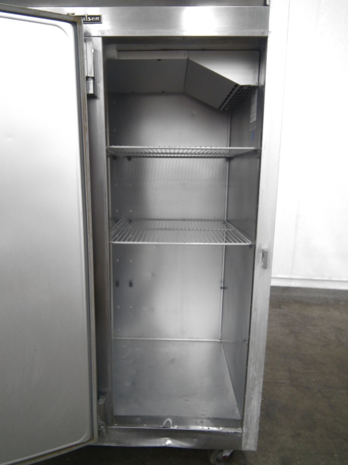 Traulson G22013 Double Door Cabinet Freezer B2308 - Image 4 of 9