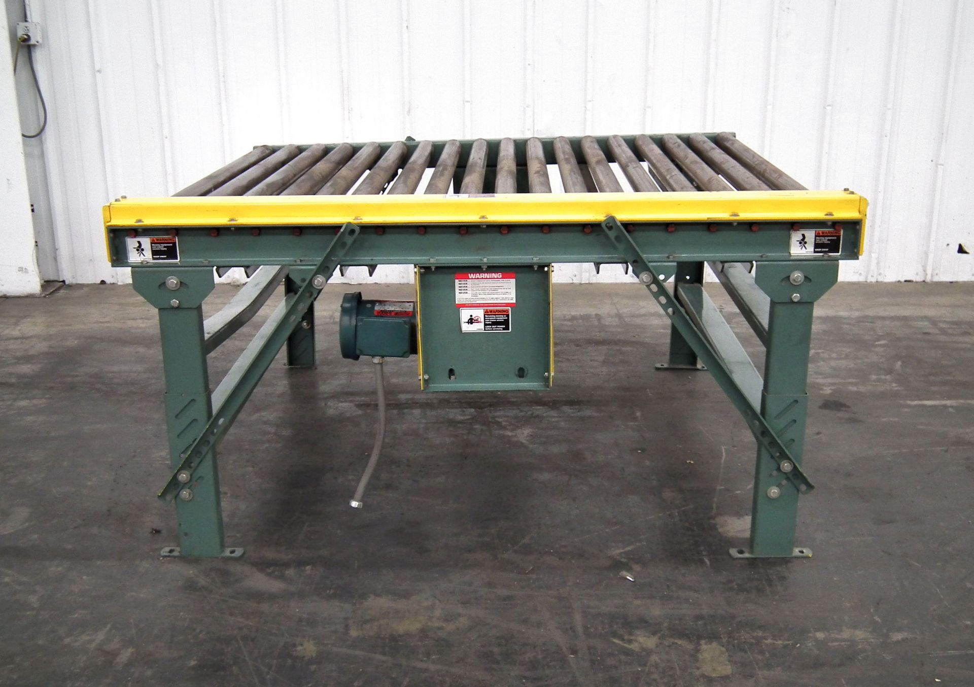 Hytrol Live Roller Pallet Conveyor 6 Feet Long A2587 - Image 2 of 6