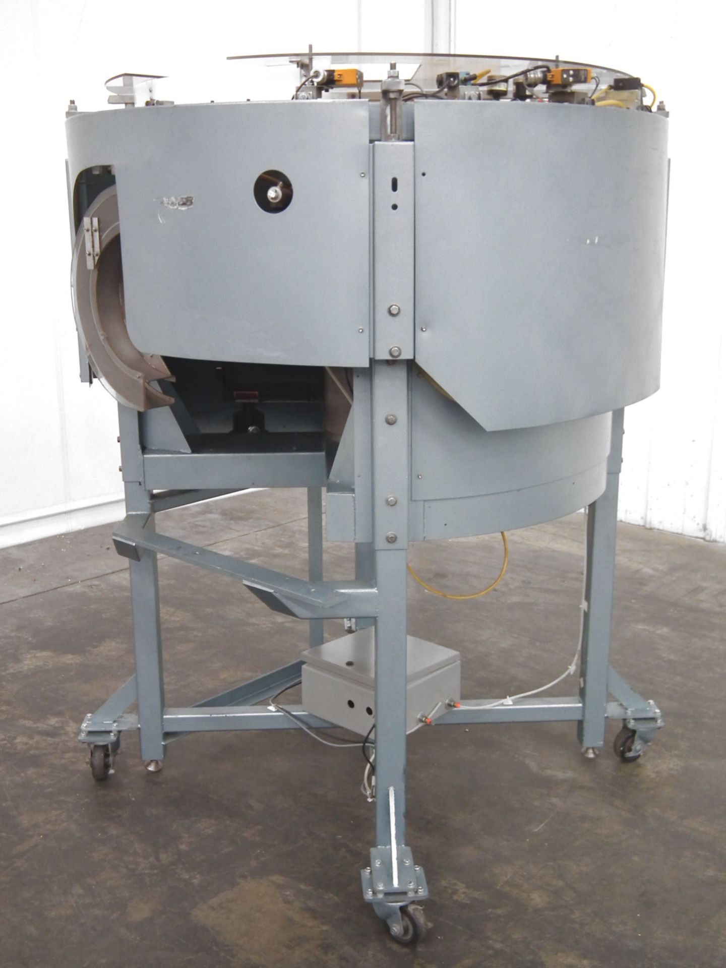 Hoppmann Centrifugal Cap Sorter Feeder A7430 - Image 5 of 12