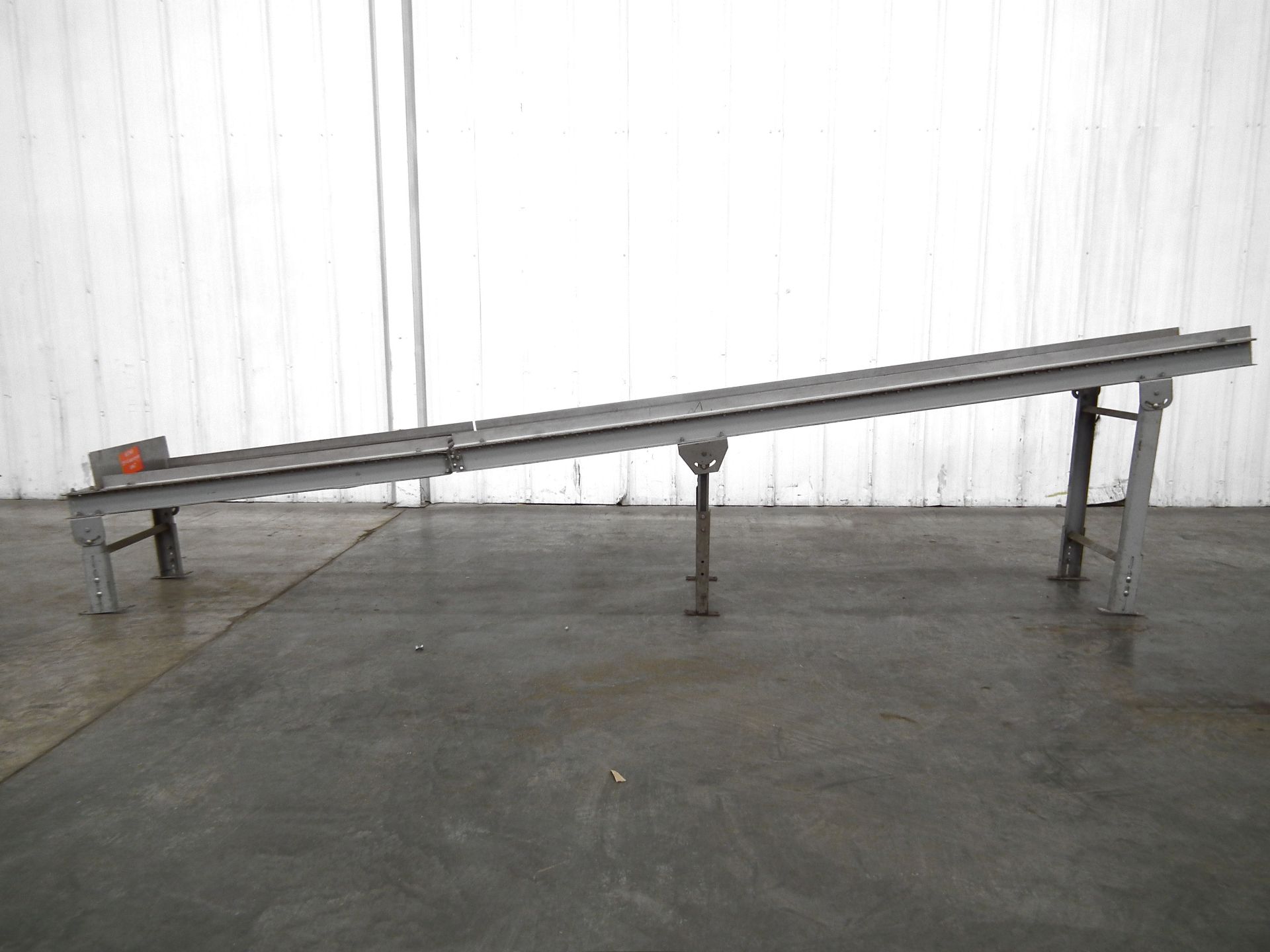 20 Inch Wide x 173 Inches Long Gravity Conveyor B3685