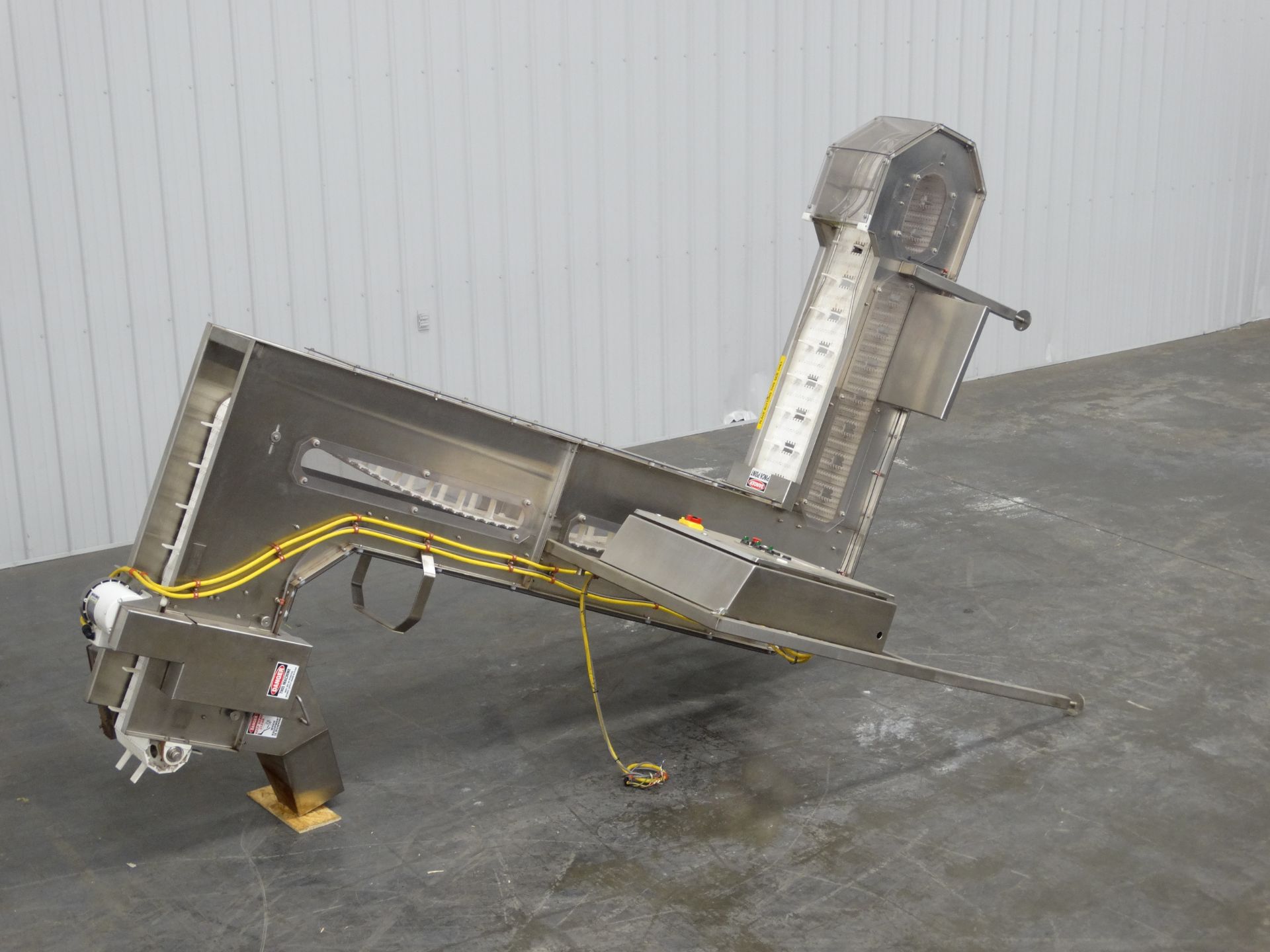 CHL Systems IIC-800-11 Cleated Incline Conveyor D2023 - Image 4 of 10