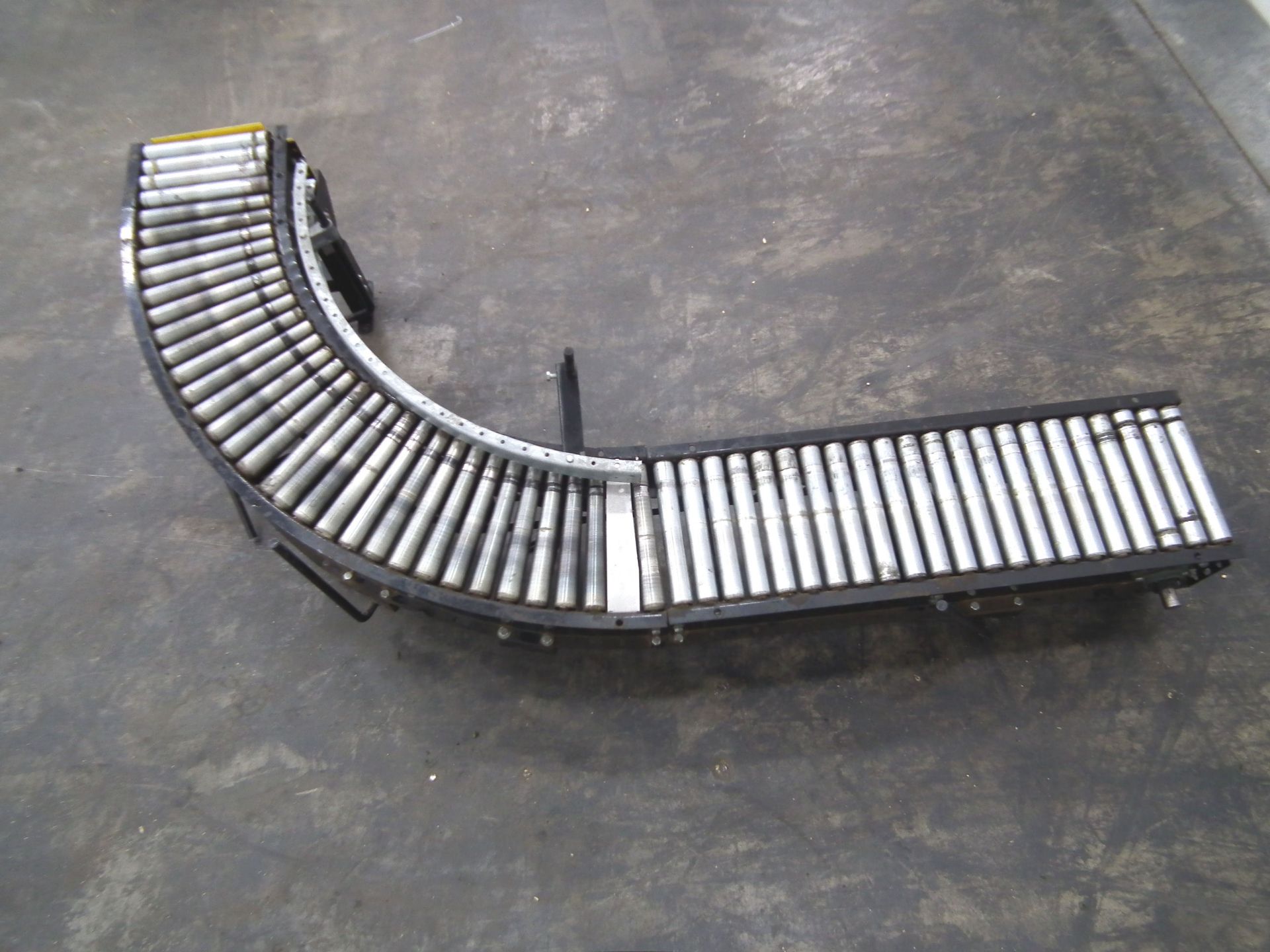 Hytrol 90 Degree Curved Conveyor A7459 - Image 4 of 4