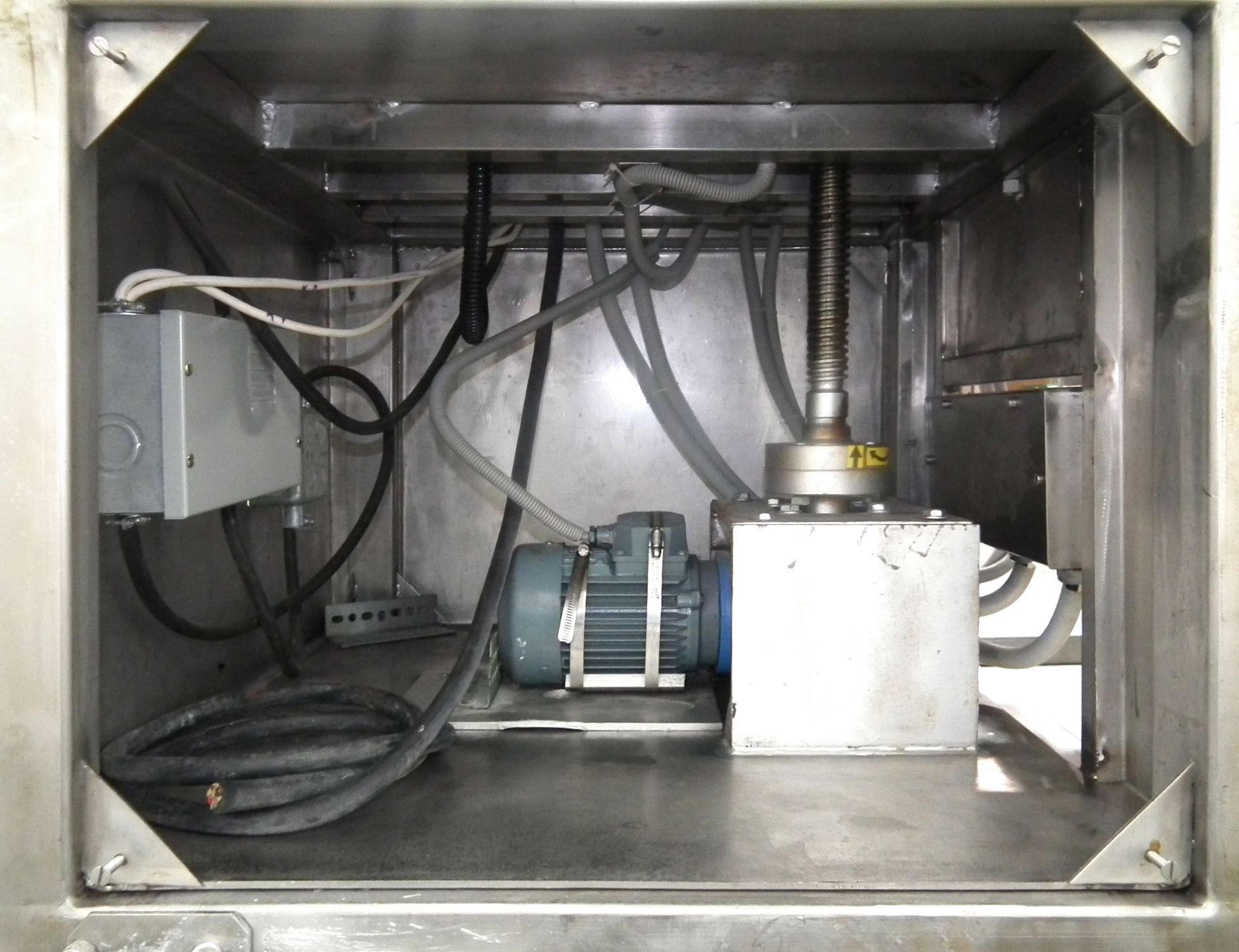 Mega Engineering HPE-VA 40 Gallon Pressure Mixer B3864 - Image 4 of 10